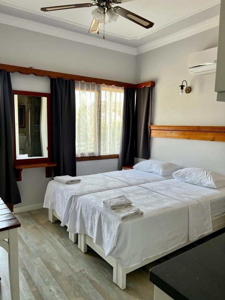 Ephesus Selcuk Castle View Suites Екстериор снимка