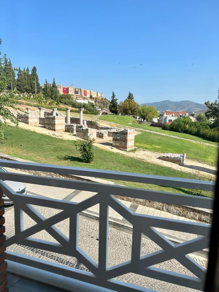 Ephesus Selcuk Castle View Suites Екстериор снимка