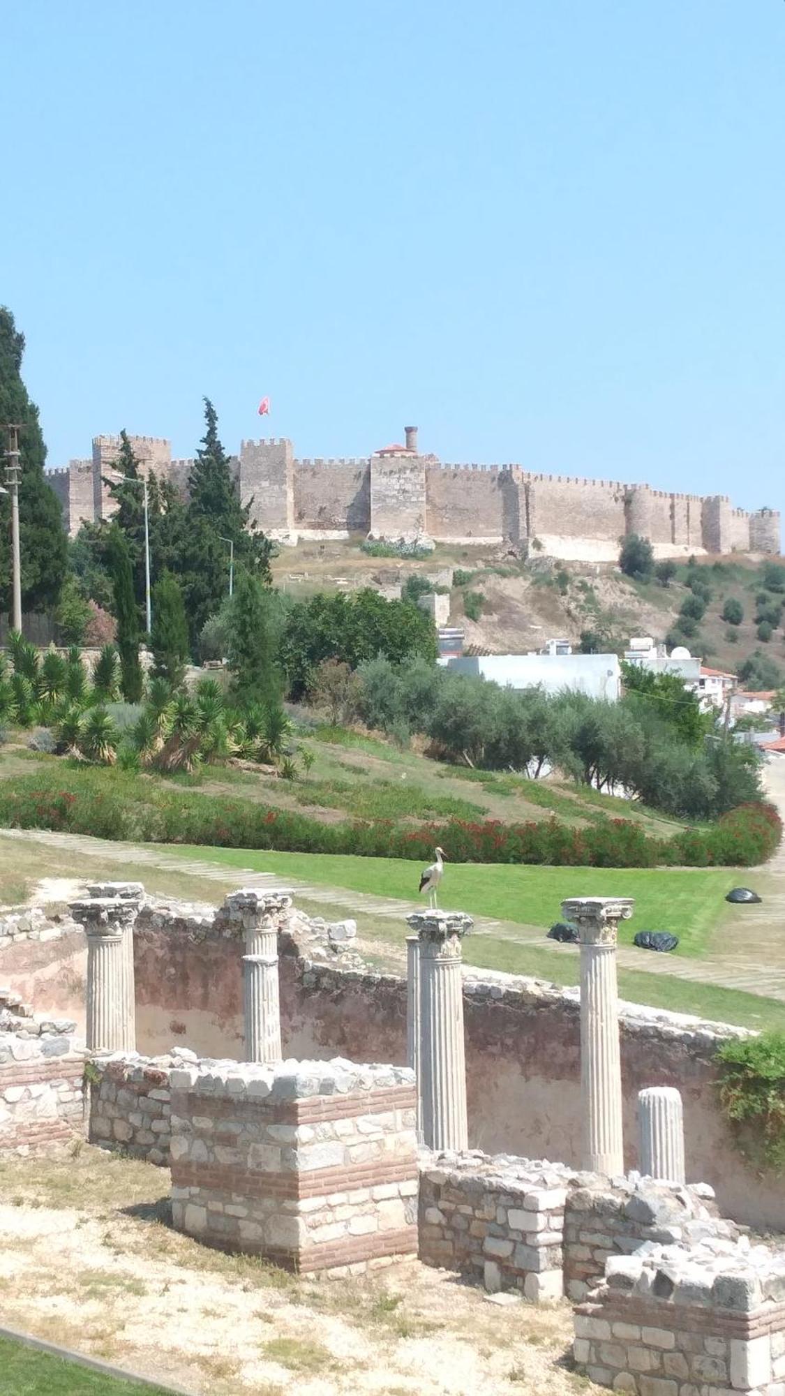 Ephesus Selcuk Castle View Suites Екстериор снимка
