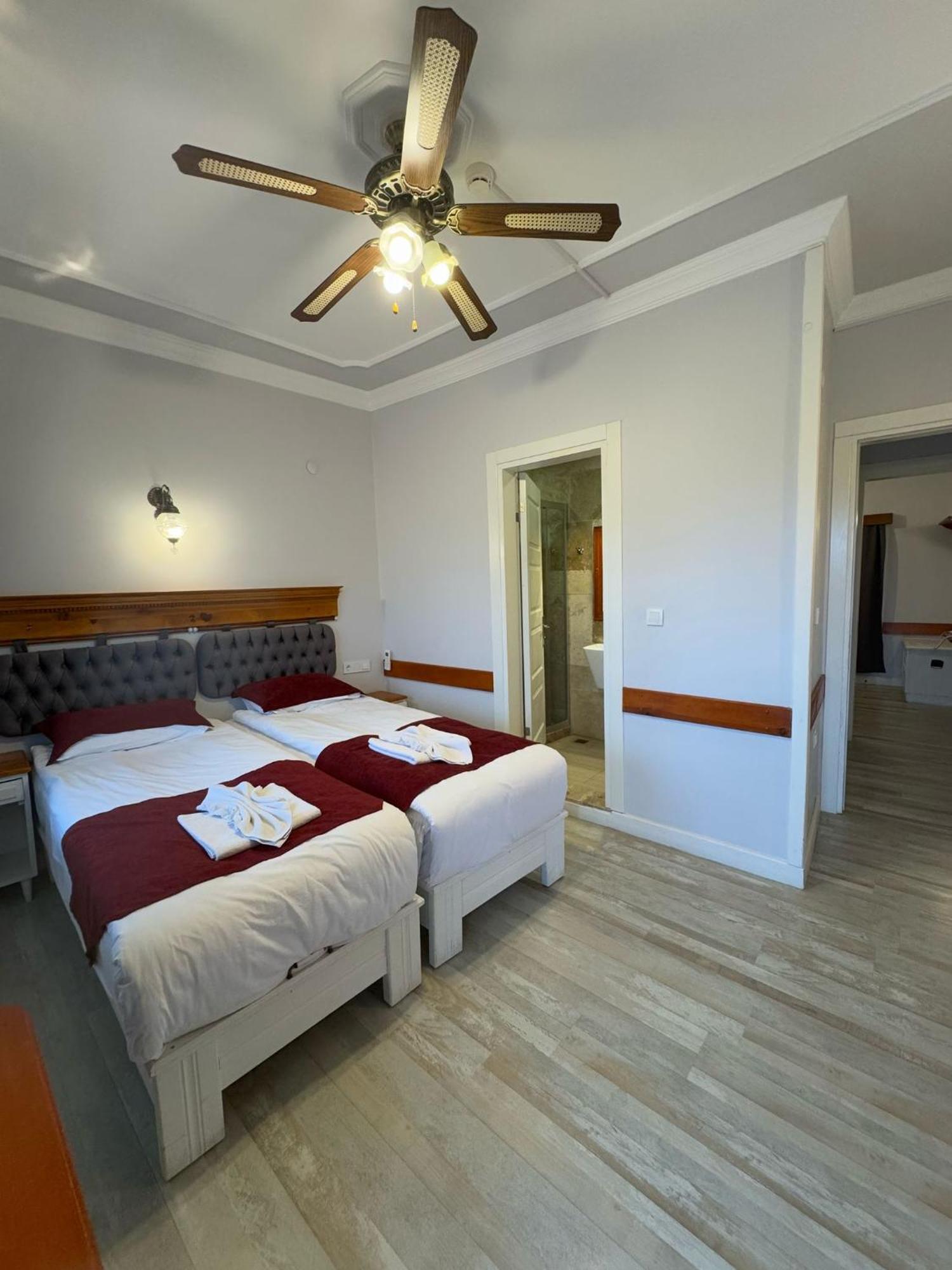 Ephesus Selcuk Castle View Suites Екстериор снимка