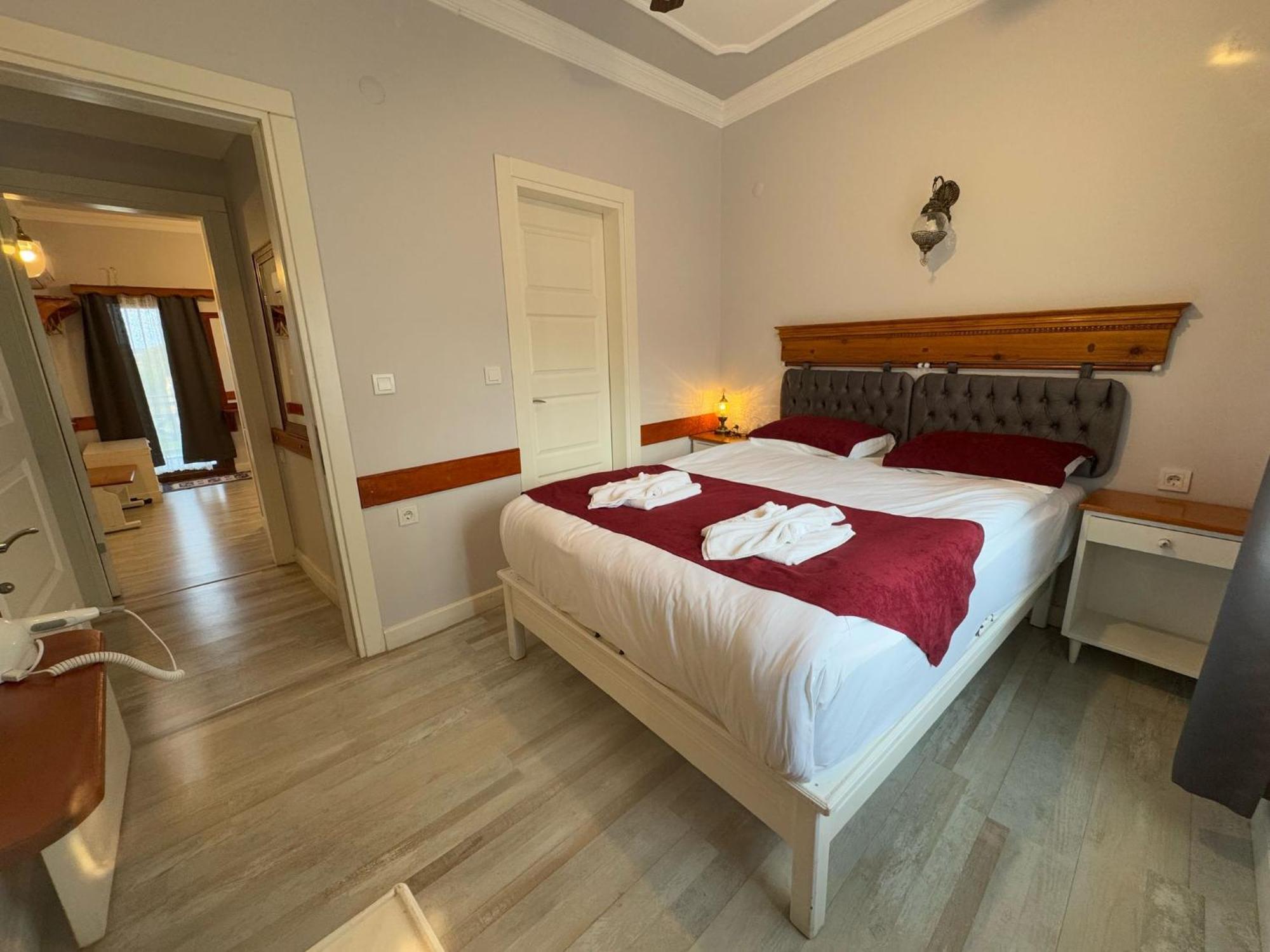 Ephesus Selcuk Castle View Suites Екстериор снимка