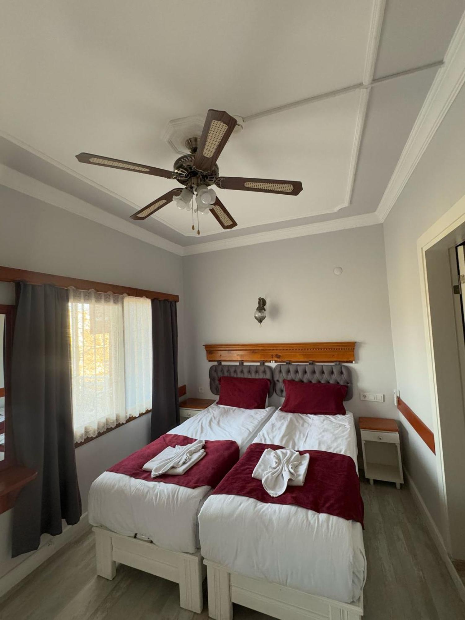 Ephesus Selcuk Castle View Suites Екстериор снимка